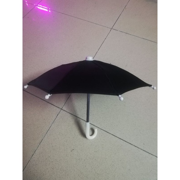 Dù mini che nắng và chống thấm cho điện thoại trên giá đỡ