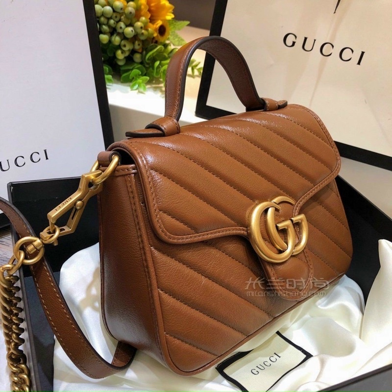 Túi Gucci da mềm dáng văn phòng