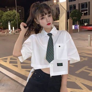 Áo sơ mi thiết kế nữ cá tính có vạt trắng đen