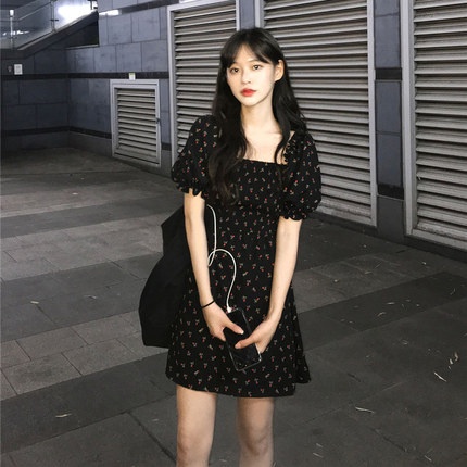 Đầm Voan Tay Phồng Cổ Vuông Màu Đen Họa Tiết Hoa Thời Trang Mùa Hè Phong Cách Retro K4444 50%