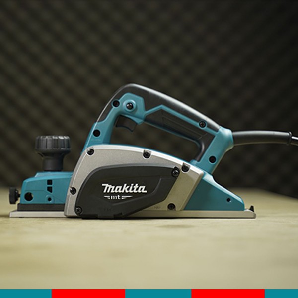 Máy bào gỗ Makita M1901B (82MM - 580W) | Makita chính hãng