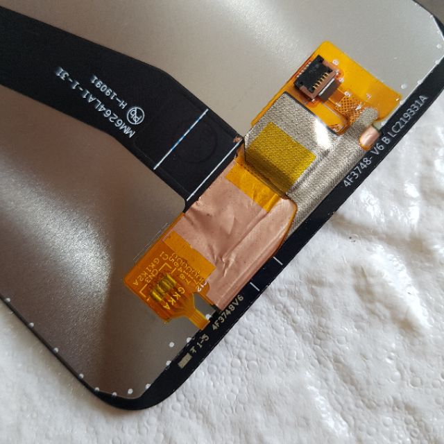 Combo Bộ Vỏ + Màn Hình Xiaomi Redmi 7 Zin Hàng Cao Cấp Tặng 1 Tuýp Keo