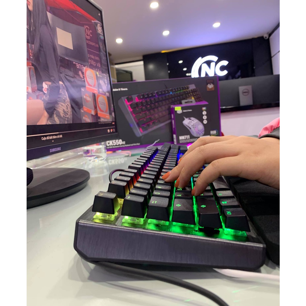 Bàn phím cơ Cooler Master CK550 V2 - Red switch/US