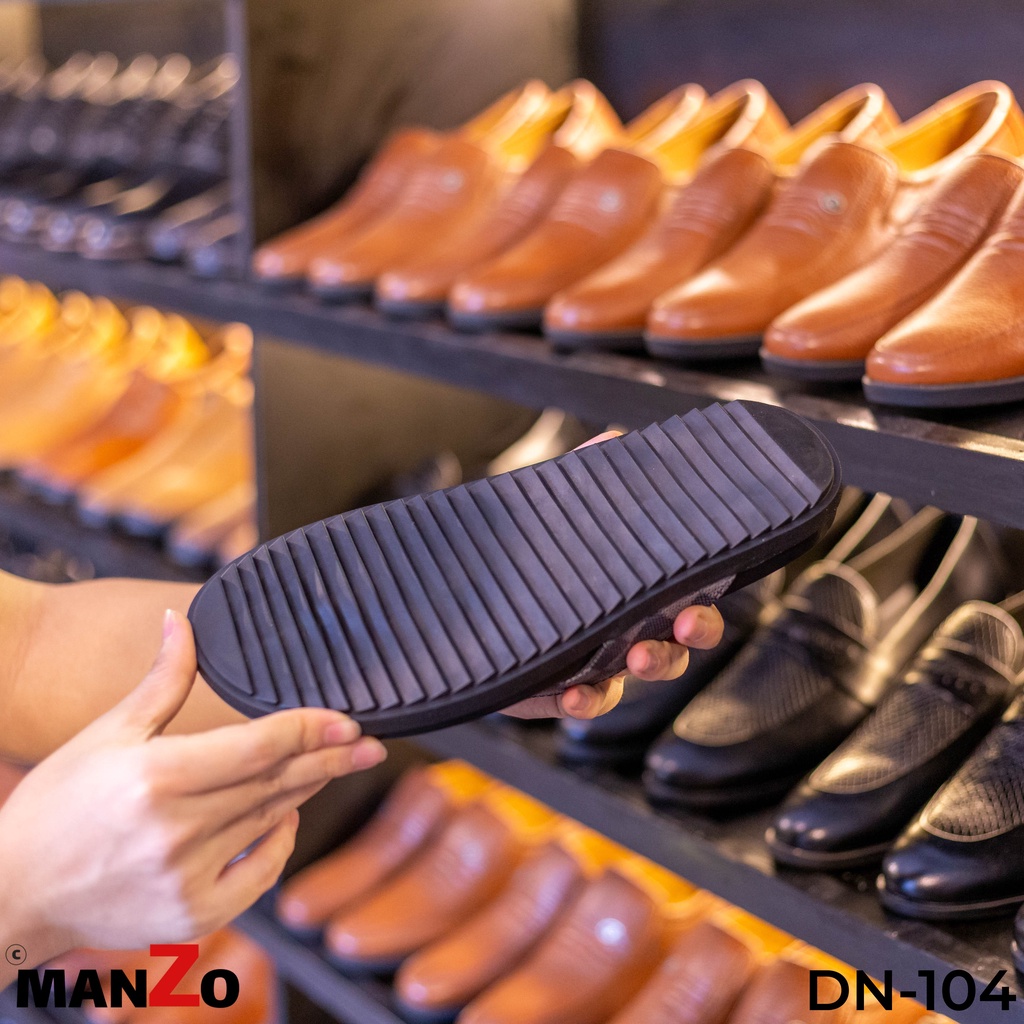 Dép xỏ ngón đế cao su nguyên khối siêu bền - Dép nam hàng hiệu MANZO - DN 104 - Manzo Store