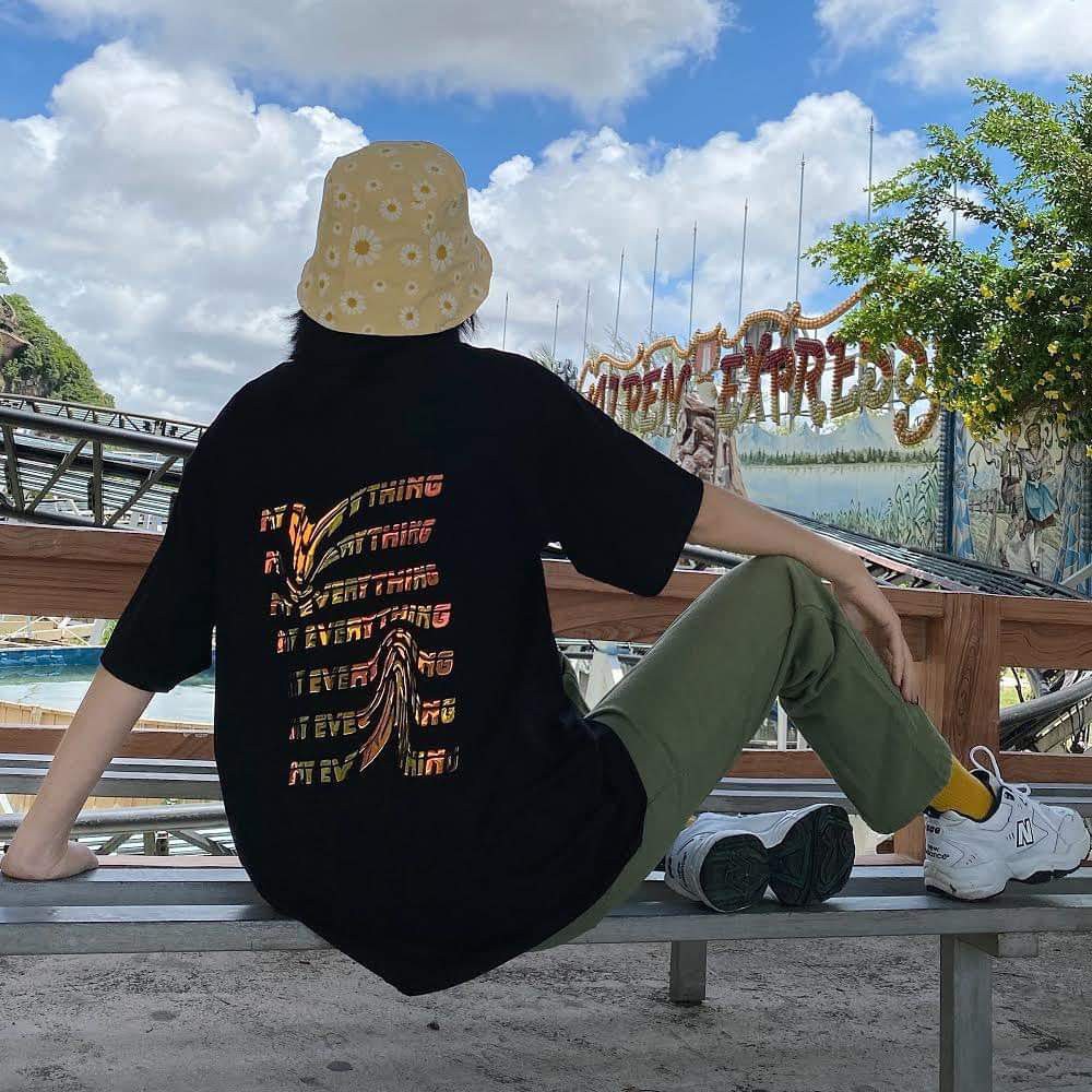 Áo phông rộng unisex tay lỡ nam nữ Hologram đổi màu The Zed Màu Đen áo thun phông basic oversize