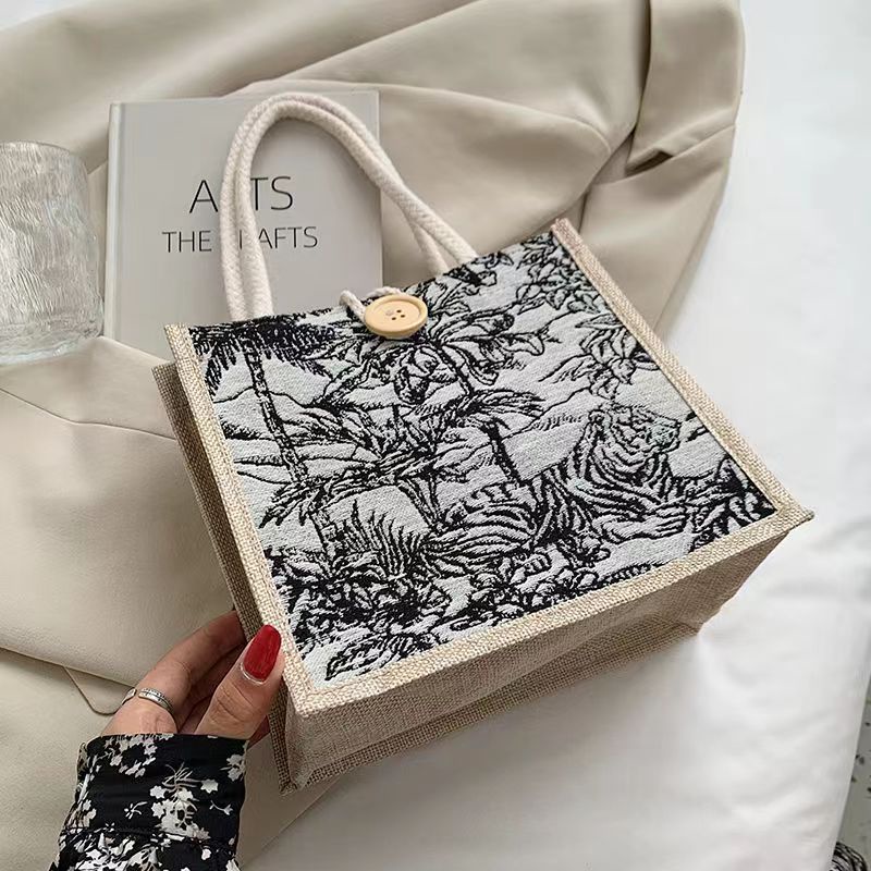 Túi xách thiết kế mới đơn giản thời trang dành cho mùa hè năm 2021