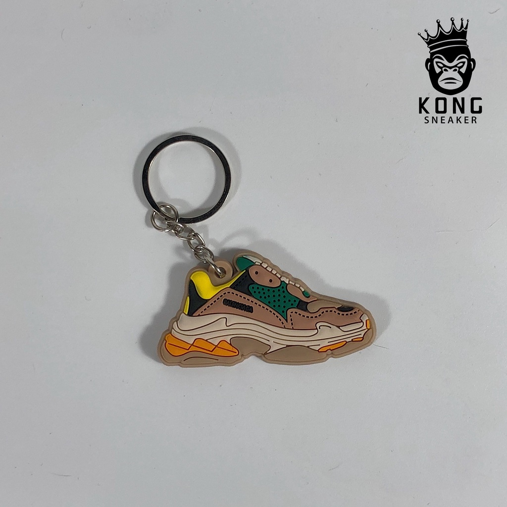 [Ngẫu Nhiên Mẫu] Móc Khóa KeyChain Hình Giày SNEAKER