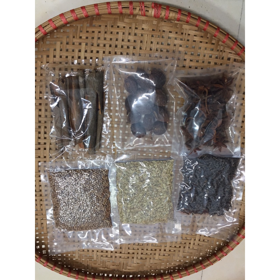Hoa Hồi , Tiểu Hồi, Thảo Quả, Quế Chi, Nụ Đinh Hương, Hạt Mùi , Hạt Dổi, Mắc Khén, Mắc Mật -50g