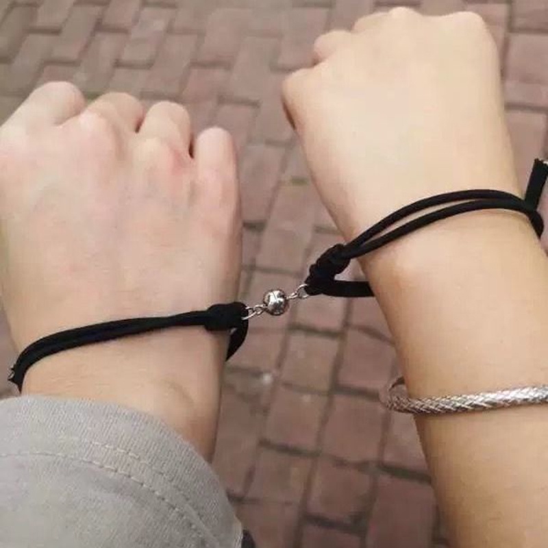 Cặp Vòng Tay Bện Dây Đỏ Mặt Nam Châm Cho Cặp Đôi JP5