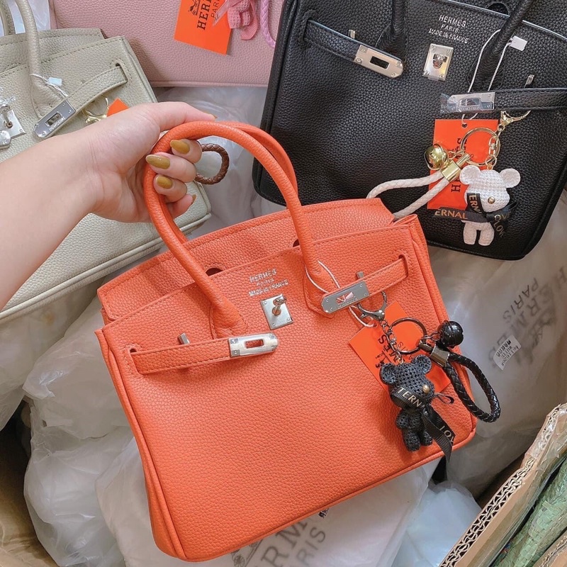 Túi xách chữ H 2 quai da sần khoá bạc size 25cm