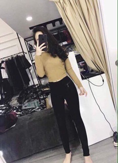Legging Gu khoá hông