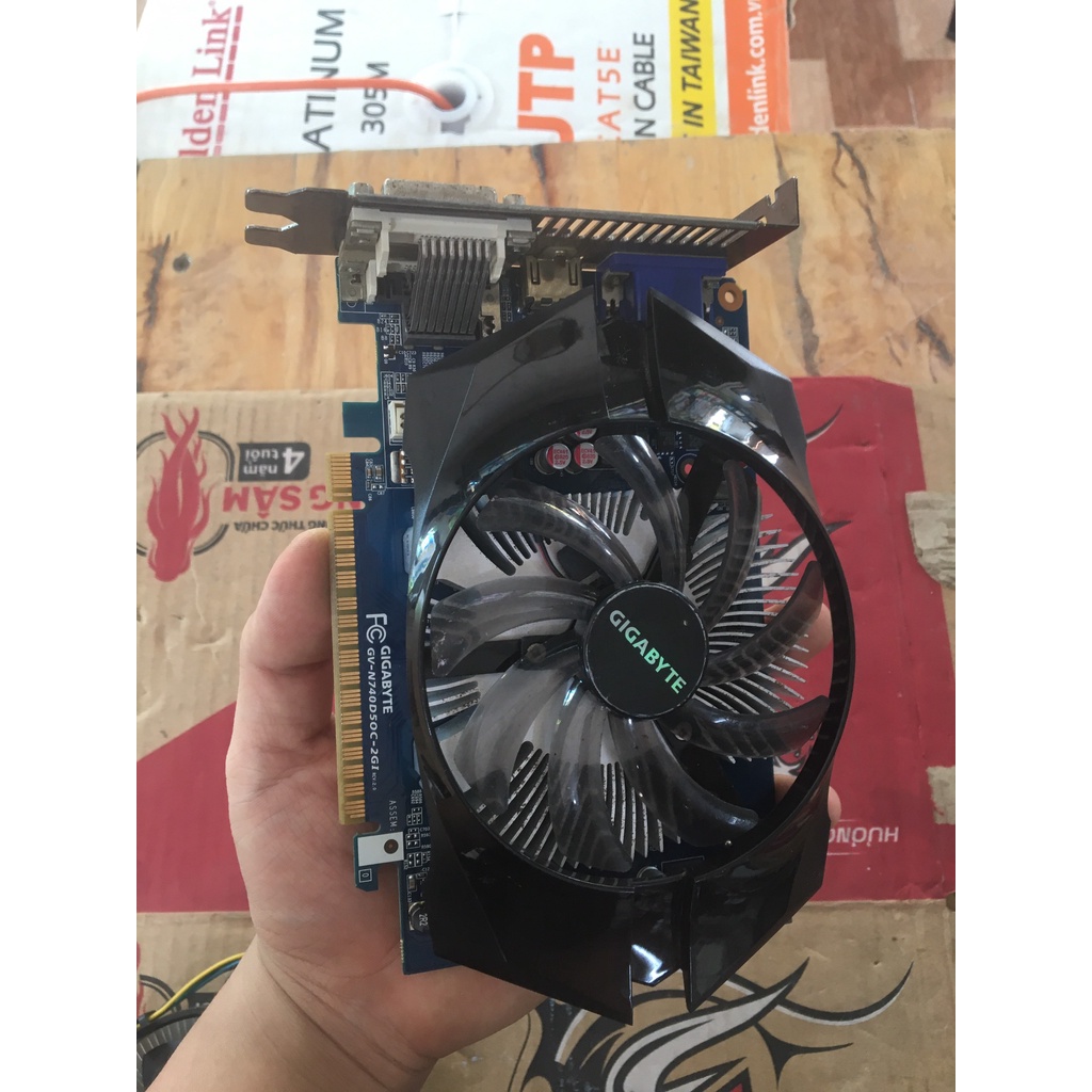Card màn hình GT740 Gigabyte 2GB DDR5 128Bit