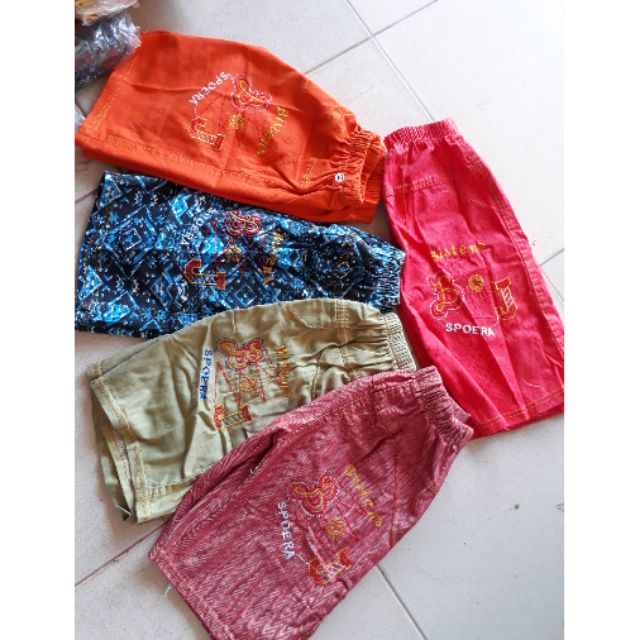 Kaki size đại cho bé trai