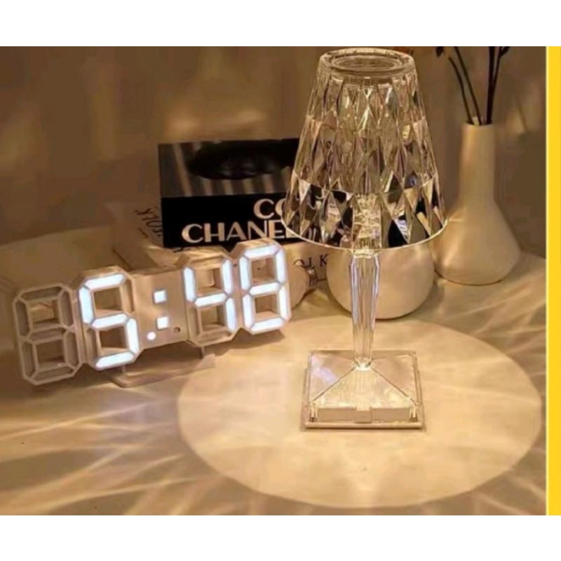 Đèn ngủ pha lê cảm ứng cho không gian sống thêm xinh