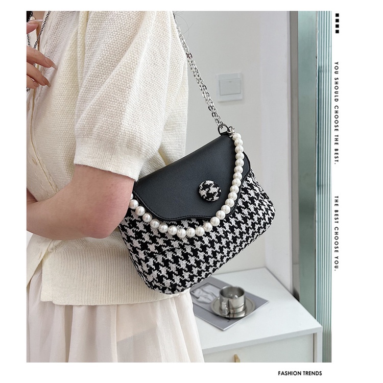 Túi Xách Đeo Vai Cỡ Nhỏ 2022 Họa Tiết Hình Thoi Đính Ngọc Trai Thời Trang Sang Trọng Cho Nữ