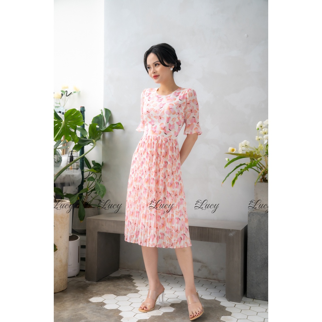 Đầm Cổ Tròn Tay Lửng Dập Ly Họa Tiết Bướm Đ Dập Ly 1844