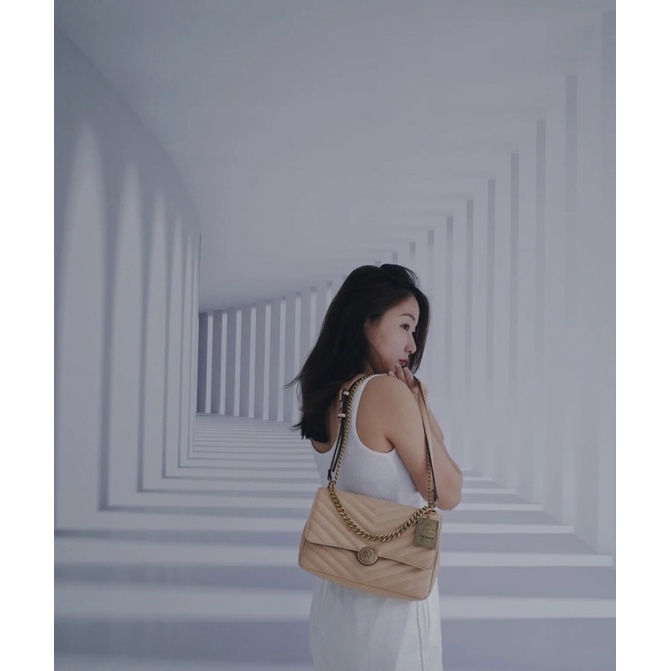 Túi lyn isabel khoá tròn