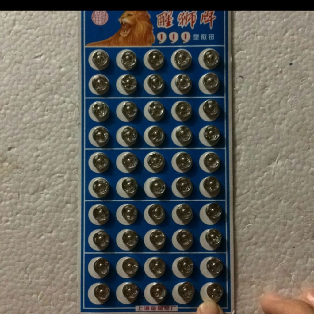 Cúc bấm 10k/ vỉ