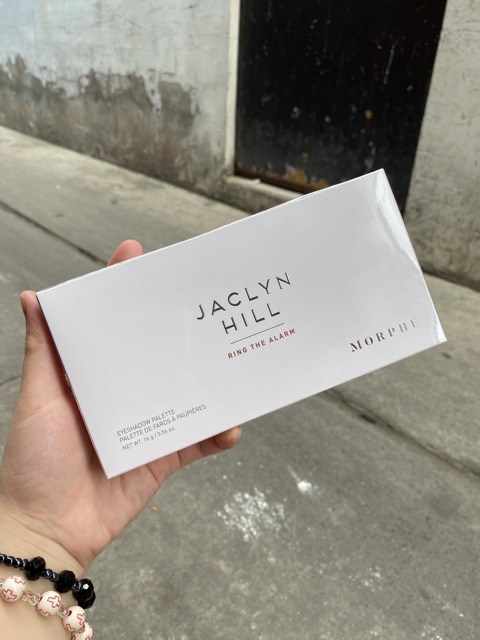 BẢNG PHẤN MẮT JACLYN HILL RING THE ALARM MORPHE