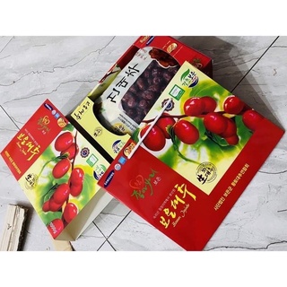 Táo Đỏ Boeun Jujube Hàn Quốc Loại To ( Size Vip kèm túi sách)