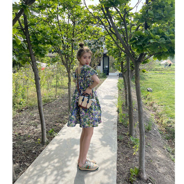 [SALE MẠNH] Váy hoa nhí cổ vuông tay bồng sang chảnh | BigBuy360 - bigbuy360.vn