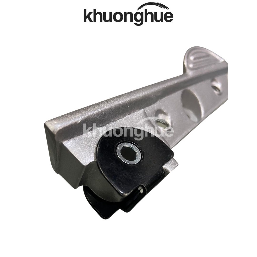 Gác Chân Sau Bên Phải Xe Attila Fi Chính Hãng SYM