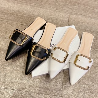 Sục mũi nhọn đế bằng phối khóa- Dép sục nữ đế bằng Chile