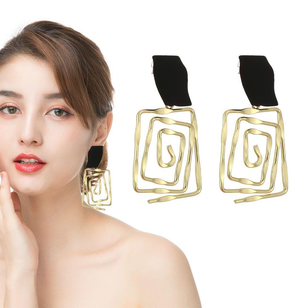 1 Đôi Bông Tai Hình Xoắn Ốc Bằng Hợp Kim Phong Cách Retro Dành Cho Nữ