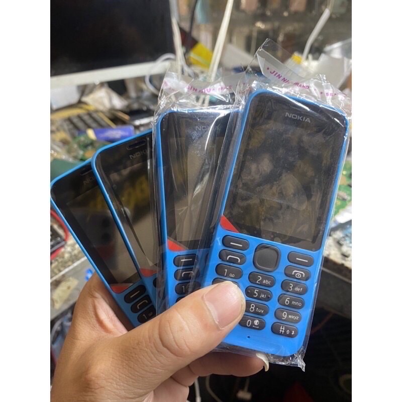 Điện thoại Nokia 215