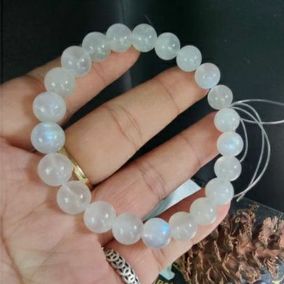 Vòng tay phong thủy đá mặt trăng Moonstone trắng mạng Kim hoặc Thủy