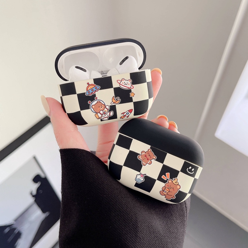 Vỏ Bảo Vệ Hộp Sạc Tai Nghe Airpods 3 Pro 2/ 3 Họa Tiết Sọc Ca Rô + Chú Gấu Dễ Thương Thời Trang 2019 Ốp