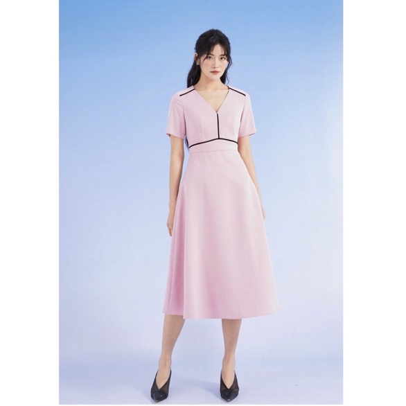 Elise newtag đầm hồng viền đen mới nguyên tag M/L
