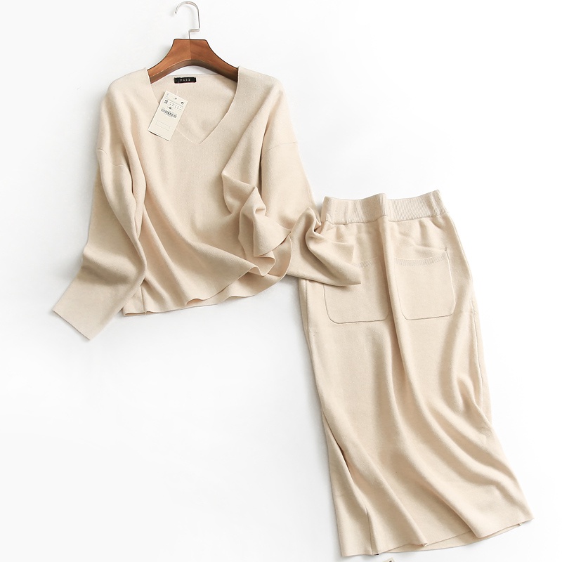 P199 Áo len & váy len trơn xuất dư của SEIFINI