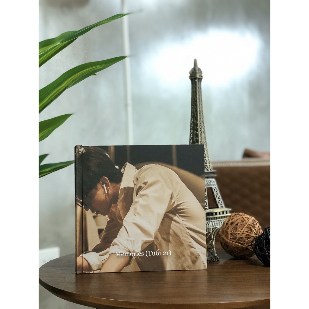 In sách ảnh theo yêu cầu bìa cứng 20 trang 30 x 30cm - In 4K siêu nét trên app NIZI