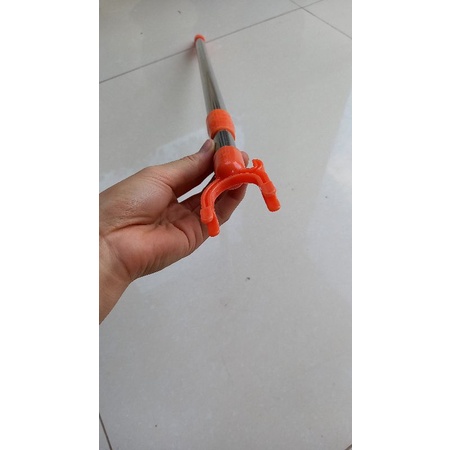 Cây phơi quần áo inox, gậy lấy đồ trên cao rút gọn kéo dài 1,35 mét