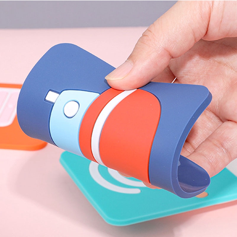 Tấm lót ly bằng silicon cách nhiệt chống trượt để bàn ăn tiện dụng