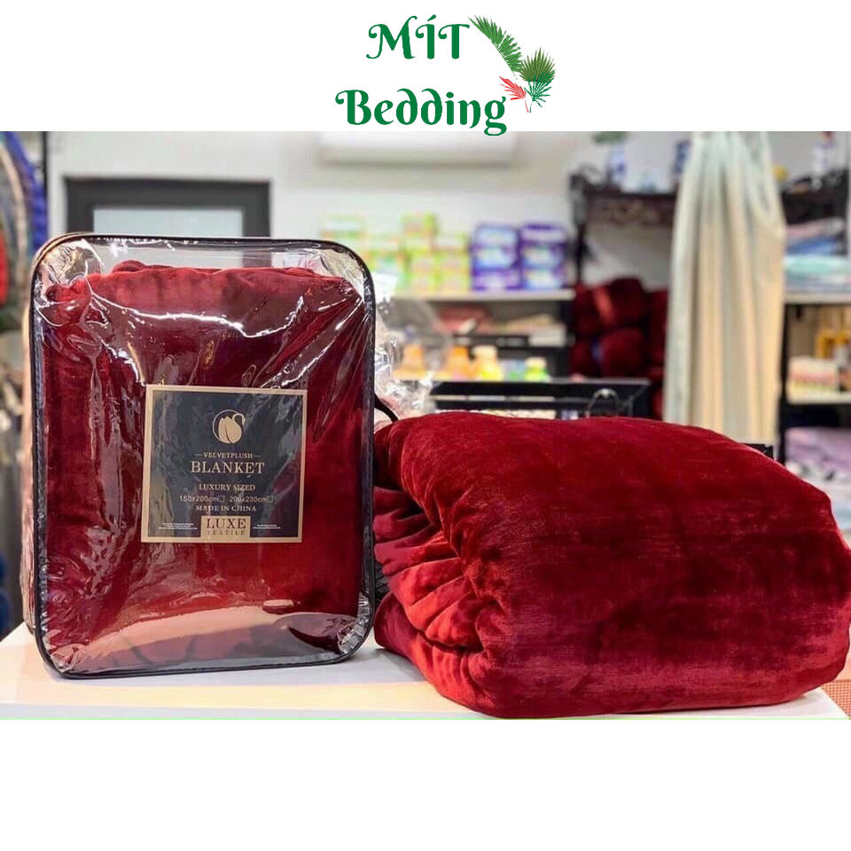 Chăn lông thỏ BLANKET loại dày có túi zip đựng, kích thước 2mx2m3 (2.5KG)