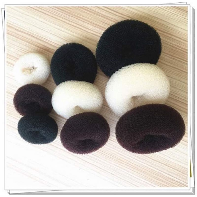 Búi độn tóc ( bịt 3 cái đủ 3 sai )