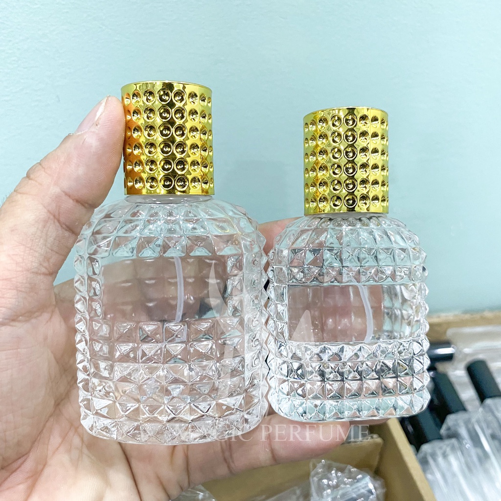 Chai, lọ chiết nước hoa thủy tinh vân kim cương loại đẹp, kín không rò rỉ, dạng xịt, dung tích 30ml, 50ml