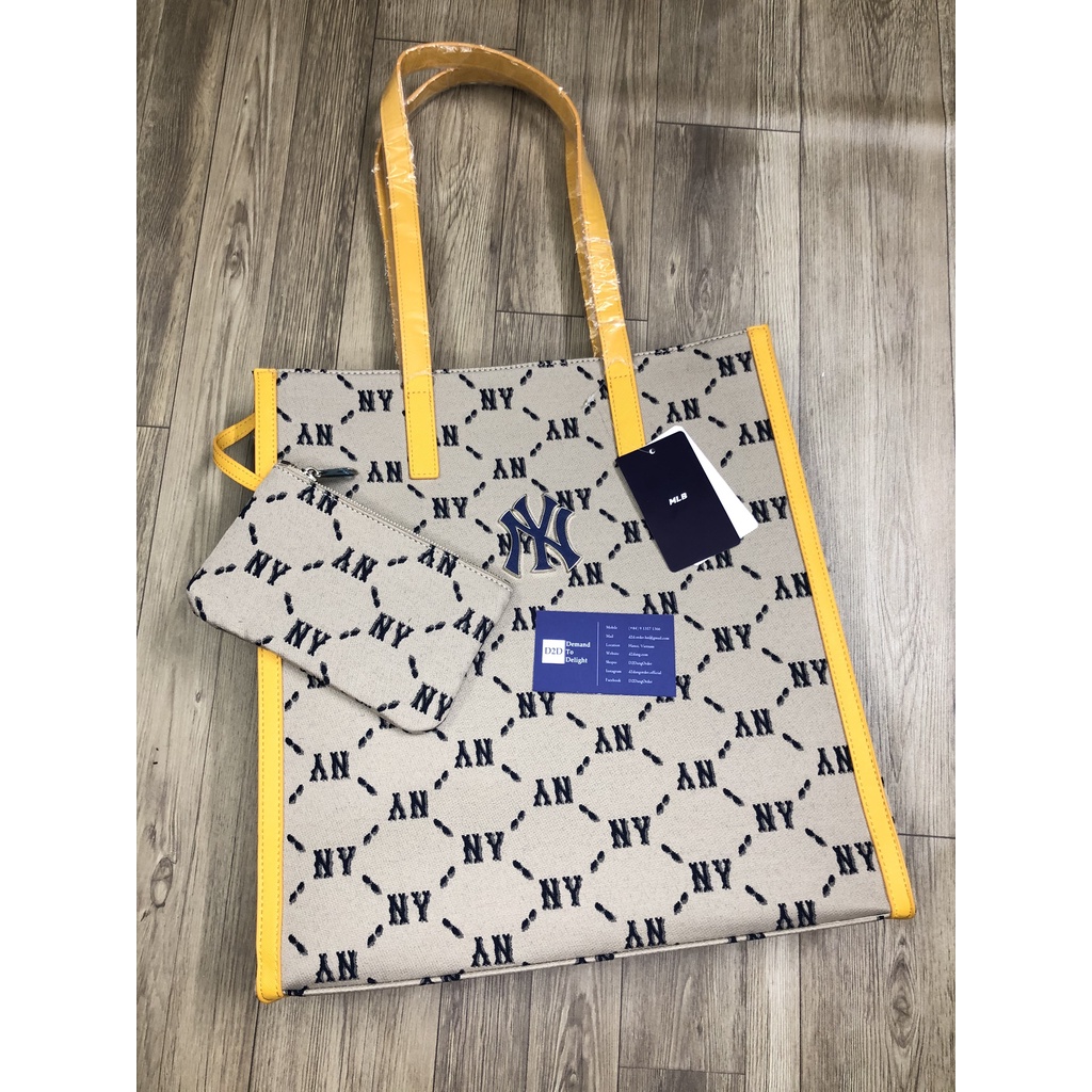 Túi Đeo Vai M.L.B Monogram Tote Bag Season 2022