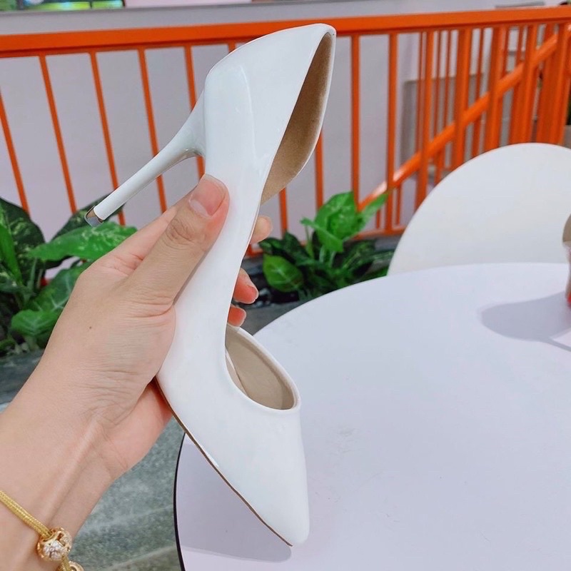 Giày cao gót mũi nhọn khoét eo sexy