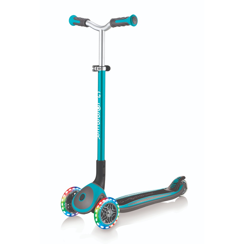 Xe trượt scooter 3 bánh gấp gọn có bánh xe phát sáng Globber Master cho trẻ em từ 4 đến 14 tuổi - Xanh cổ vịt