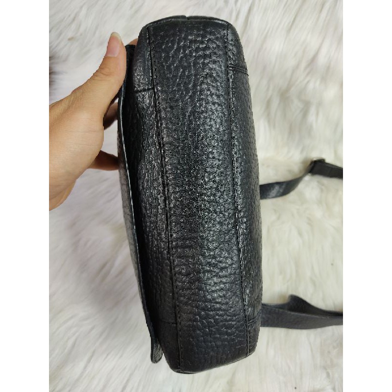 Túi da thật đeo chéo