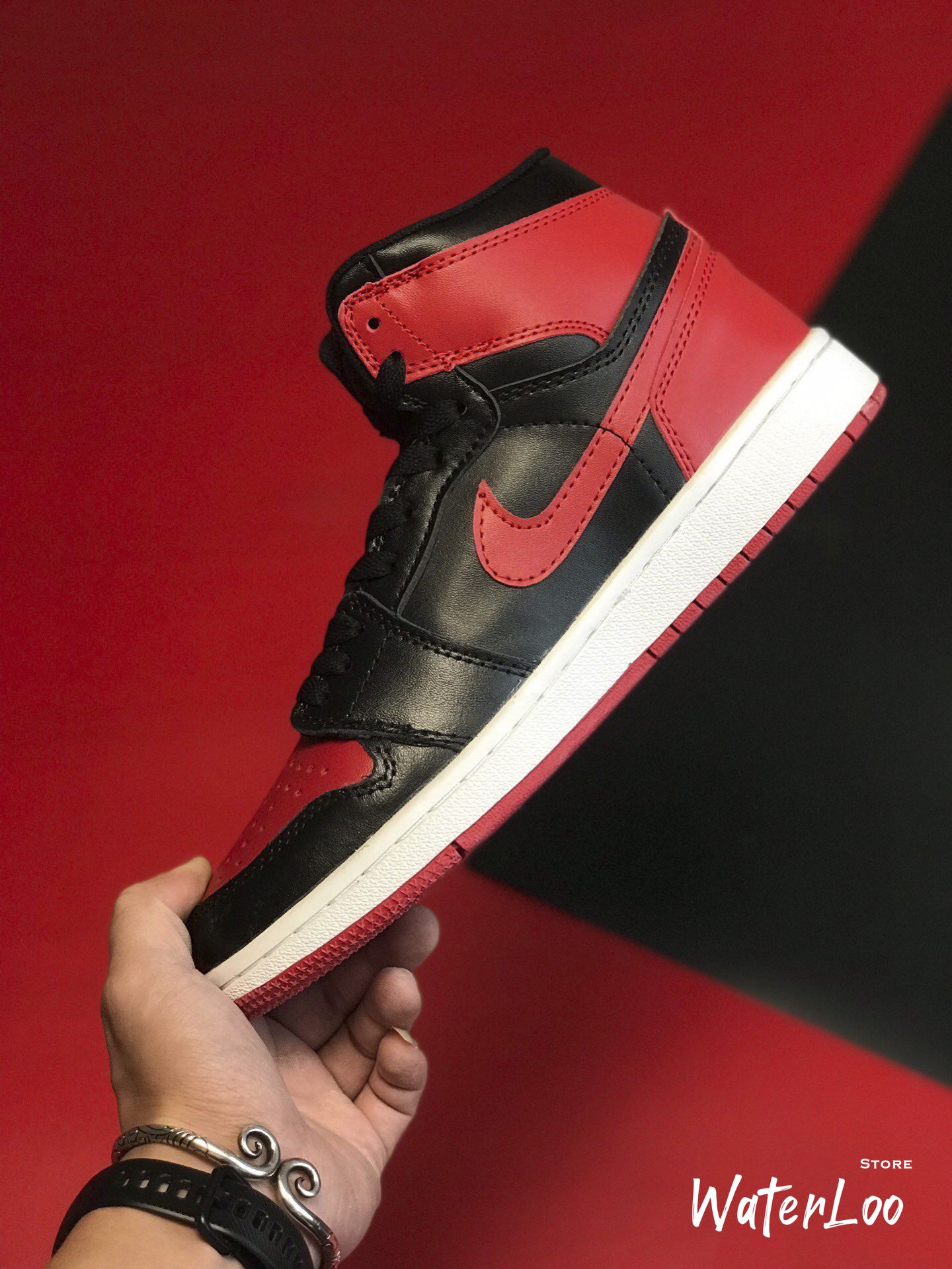 [FREESHIP+HỘP+QUÀ] Giày Thể Thao Sneakers AIR JORDAN 1 Retro High BRED Đỏ đen cao cổ | BigBuy360 - bigbuy360.vn