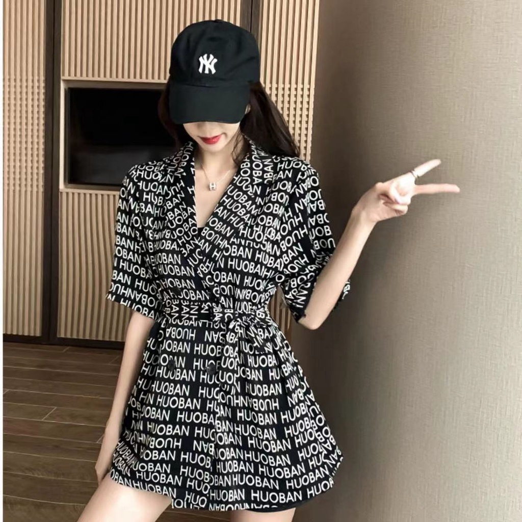 Áo khoác blazer tay ngắn in chữ thời trang mùa hè phong cách hàn quốc dành cho nữ | BigBuy360 - bigbuy360.vn