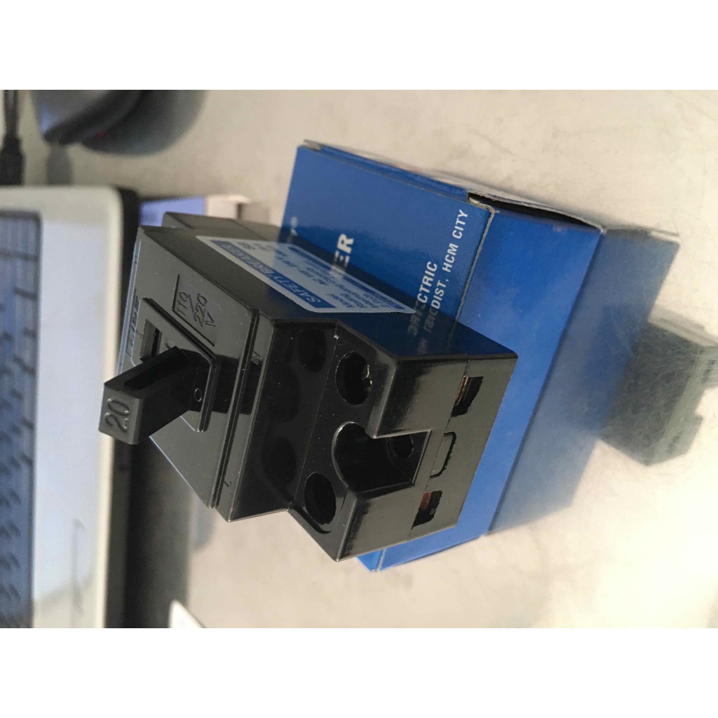 Cầu dao an toàn aptomat át Cb cóc MPE 10A 15A 20A 30A 40A