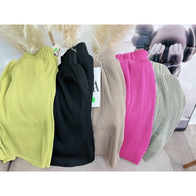 Quần đùi tăm to cạp chun màu sắc mùa hè