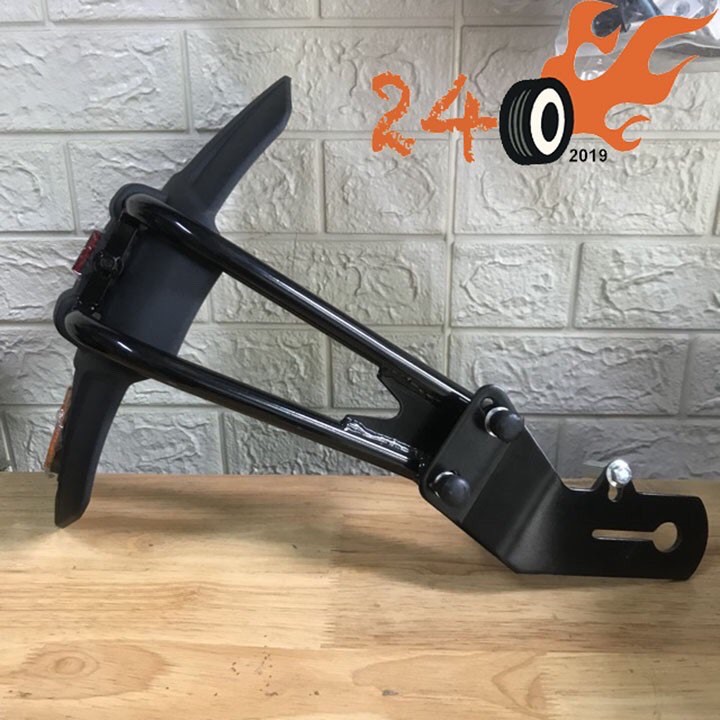 DÈ CHẮN BÙN MỚI CHO MOTO XE MÁY- PAT SẮT ĐEN