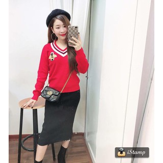 Áo len ong cổ V