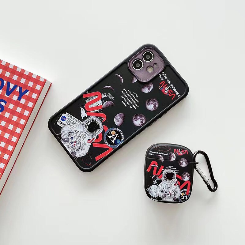 Vỏ Bảo Vệ Hộp Sạc Tai Nghe Airpods 1 / 2 / Pro Hình Phi Hành Gia / Gấu / Logo Nasa Độ | BigBuy360 - bigbuy360.vn